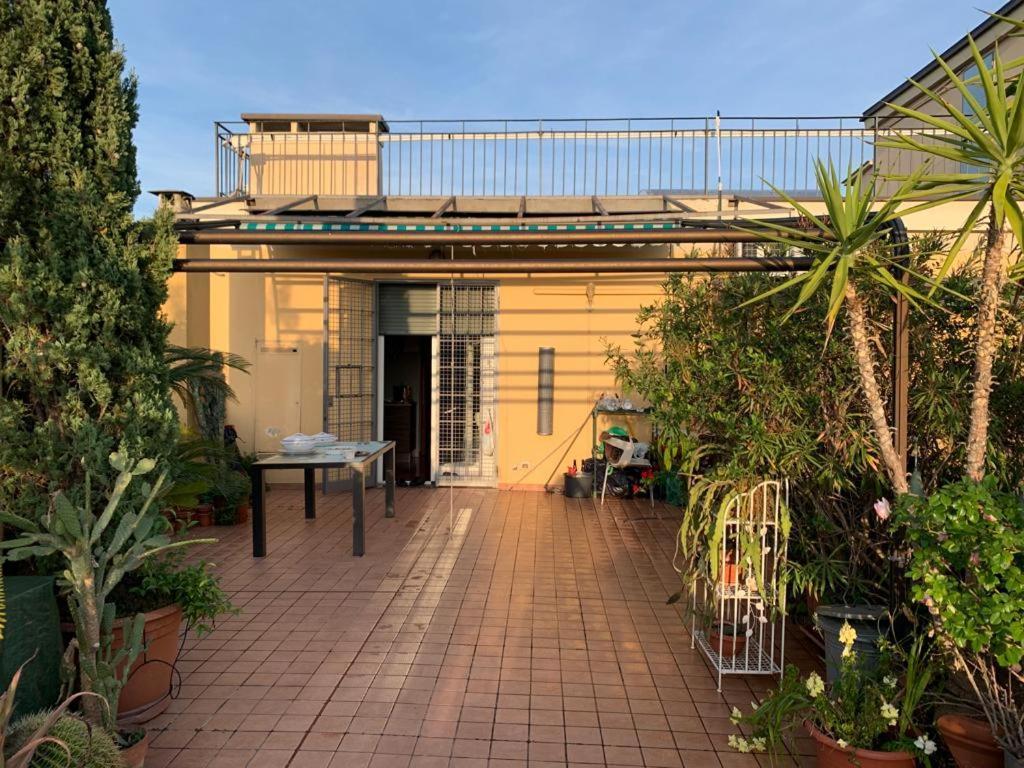 Апартаменты Il Giardino Sui Tetti Болонья Экстерьер фото