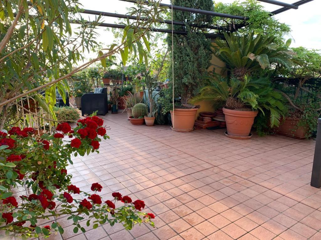 Апартаменты Il Giardino Sui Tetti Болонья Экстерьер фото